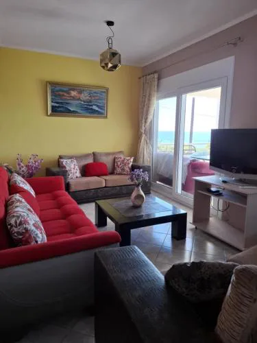 Myriam&Ioanna Seaside Apartment