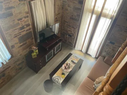 Stone Lodge in Castle B