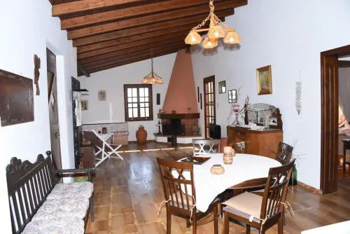Traditional House in Neohori, Chios
