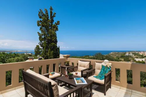 Villa Ira