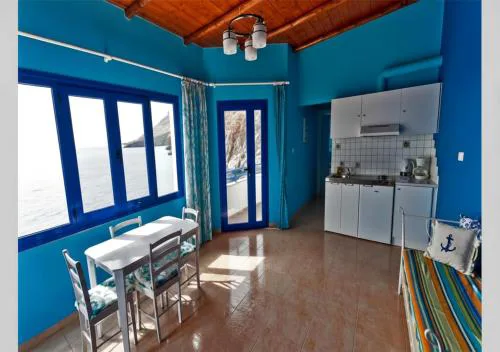 Great sea-view apartment.