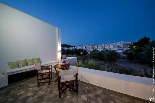 Opalio Apartments,Kimolos