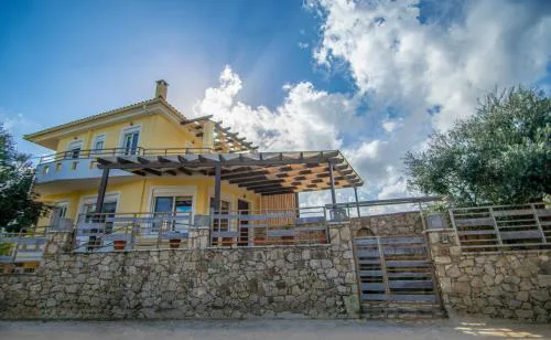 Ianthi Beach Villa by "elite"