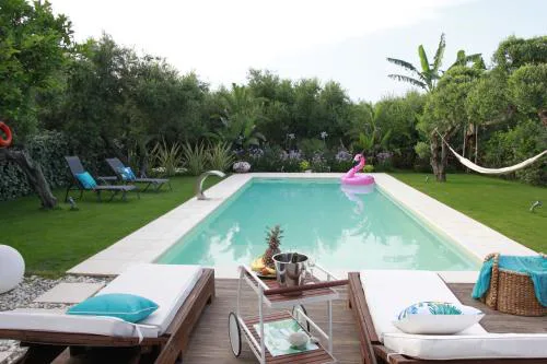 Elia Seaside Villa, Amazing 2-Story Eco Pool House!