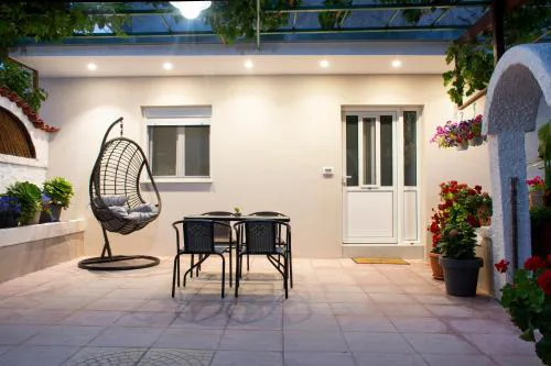 Garden house