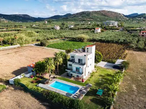 Martimi Apartments - 200M from Drapanias Beach - Pool - Hot Tub - Sauna - BBQ