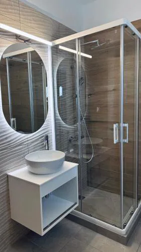 Aroniadika rooms