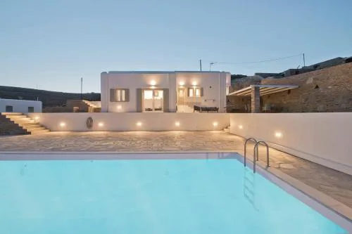 White Wave Kythnos