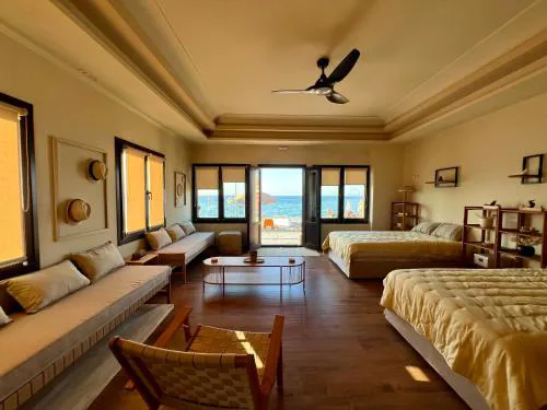 Ploes Coastal Apartments