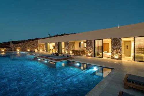 ARion Aesthesis Villa Fire Pit & Heated Pool