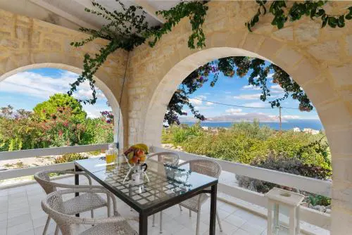 Villa Calliope With Jacuzzi St George Retreat BY APOKORONAS-VILLAS