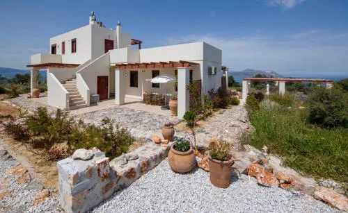Villa PhenΩmena Apartments