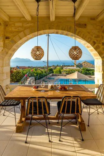 Villa Thalia St George Retreat BY APOKORONAS-VILLAS