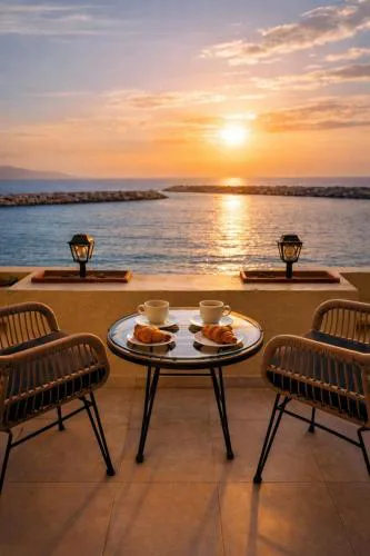 Seaside Home Wake Up to the Sea