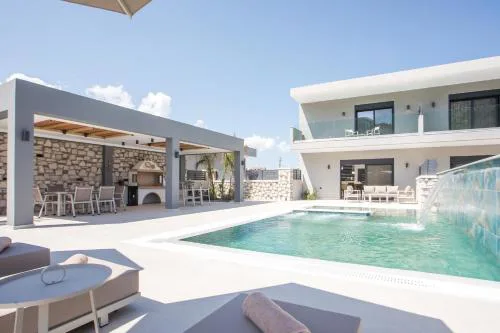 Calma Luxury Villas