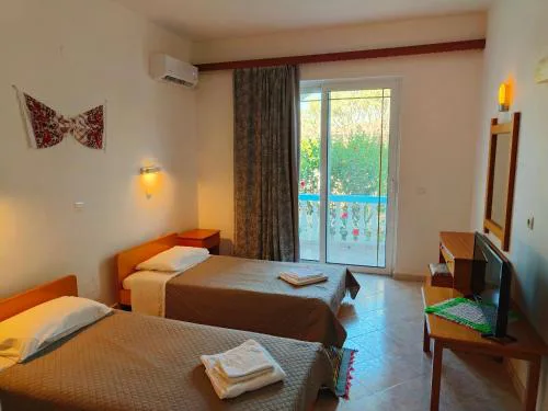 Chrysa Apartments