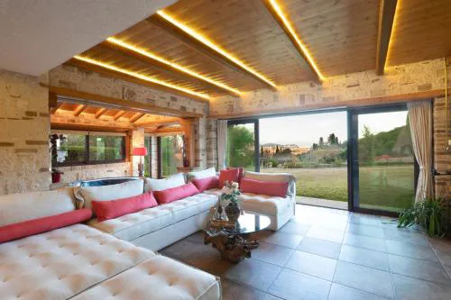 Villa Madera