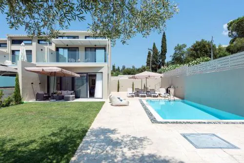 White Swan Villa with Private Pool