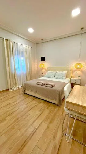 Elia Room & Garden