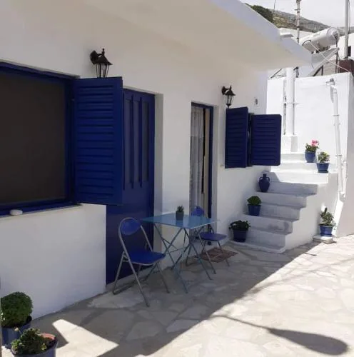 KATERINAS HOUSE