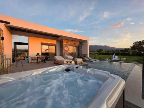 Aphrodite Luxury Suites