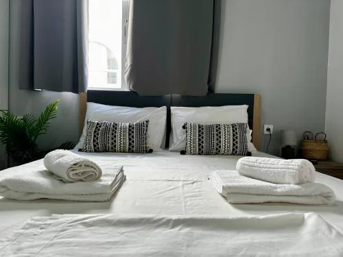 Bright & Modern Apartment in Kos Town, Near the Beach - No 9