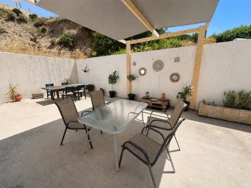 house into a paradise of kefalos