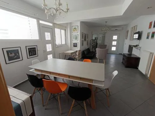 Jazzy Suite House