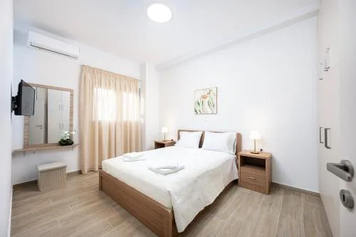 Port Cyan Suite - 2 Min Walk to Harbor & Beaches