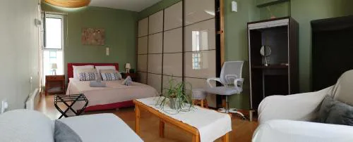 The Loft Beyond The Sea, 3 storey Residence, 67 Mandilara
