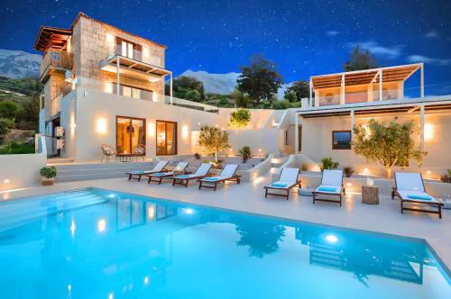 Soluna Villa
