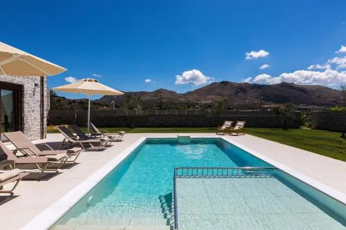 Villa Liatiko with private pool in South Rethymno