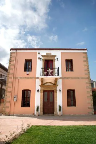 Chronis Family Villas