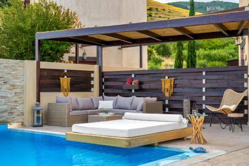 Amorosa Villas