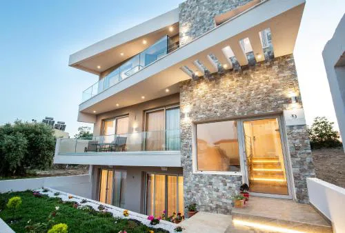 Diamela Apartments
