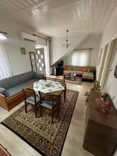 House Stella