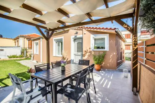 Villa Pines