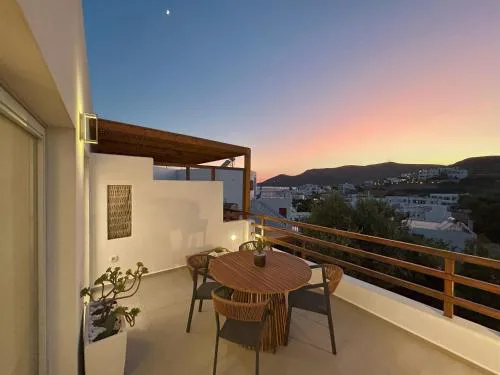 Aura Suites