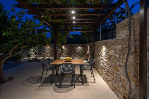 Perla's Luxury Apartments