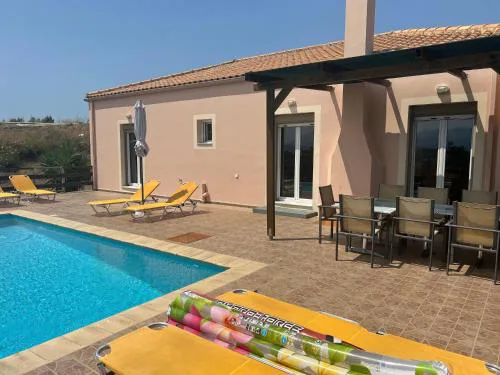 Villa Karavaki