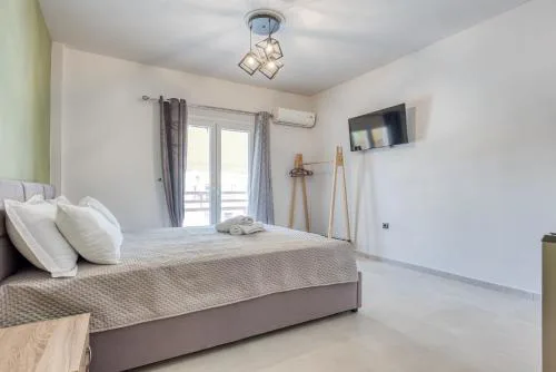 Spiro Solari Apartment
