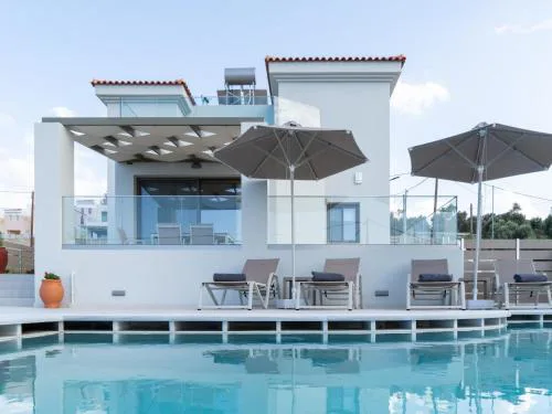 Villa in Crete with Sea Views & Private Pool