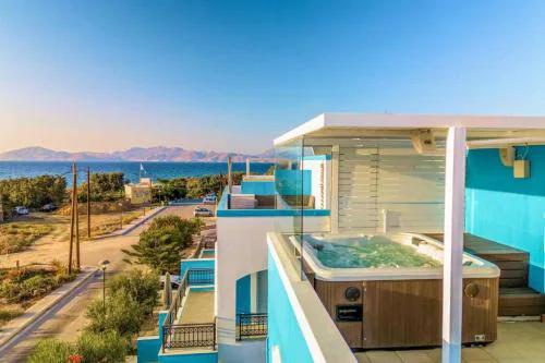 Seabreeze Villa - with Jacuzzi & heated pool