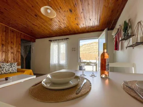Beach House Kritamos - Just 1 Minute from the Beach & Parking available