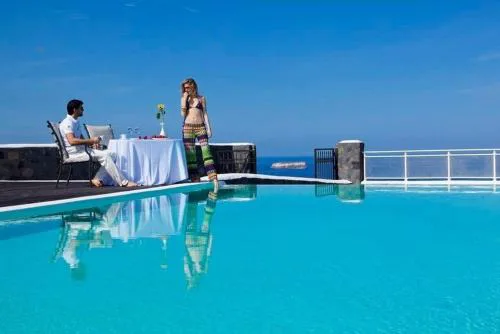 Beautiful Santorini Villa 2 Bedroom Villa Panoramic Caldera Sea Views