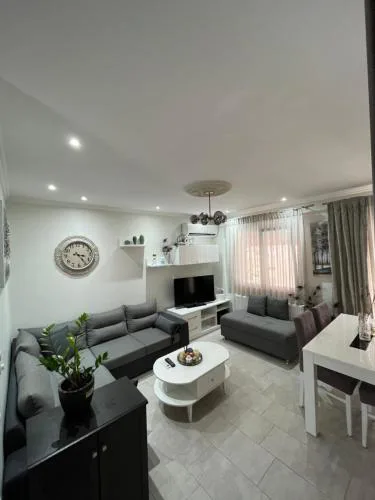 Nikos Apartament