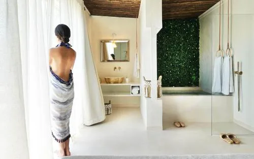 Elefthia Syros Exclusive Suite-Sea View & Jacuzzi