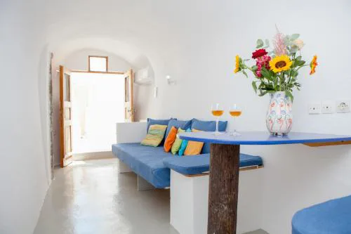 Aegea Cavern, Traditional Cave House