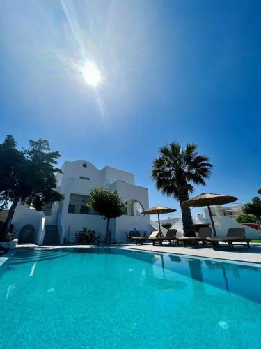 Santorini Villatzio Suites