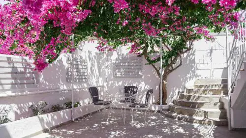 White Haven Cave Villa
